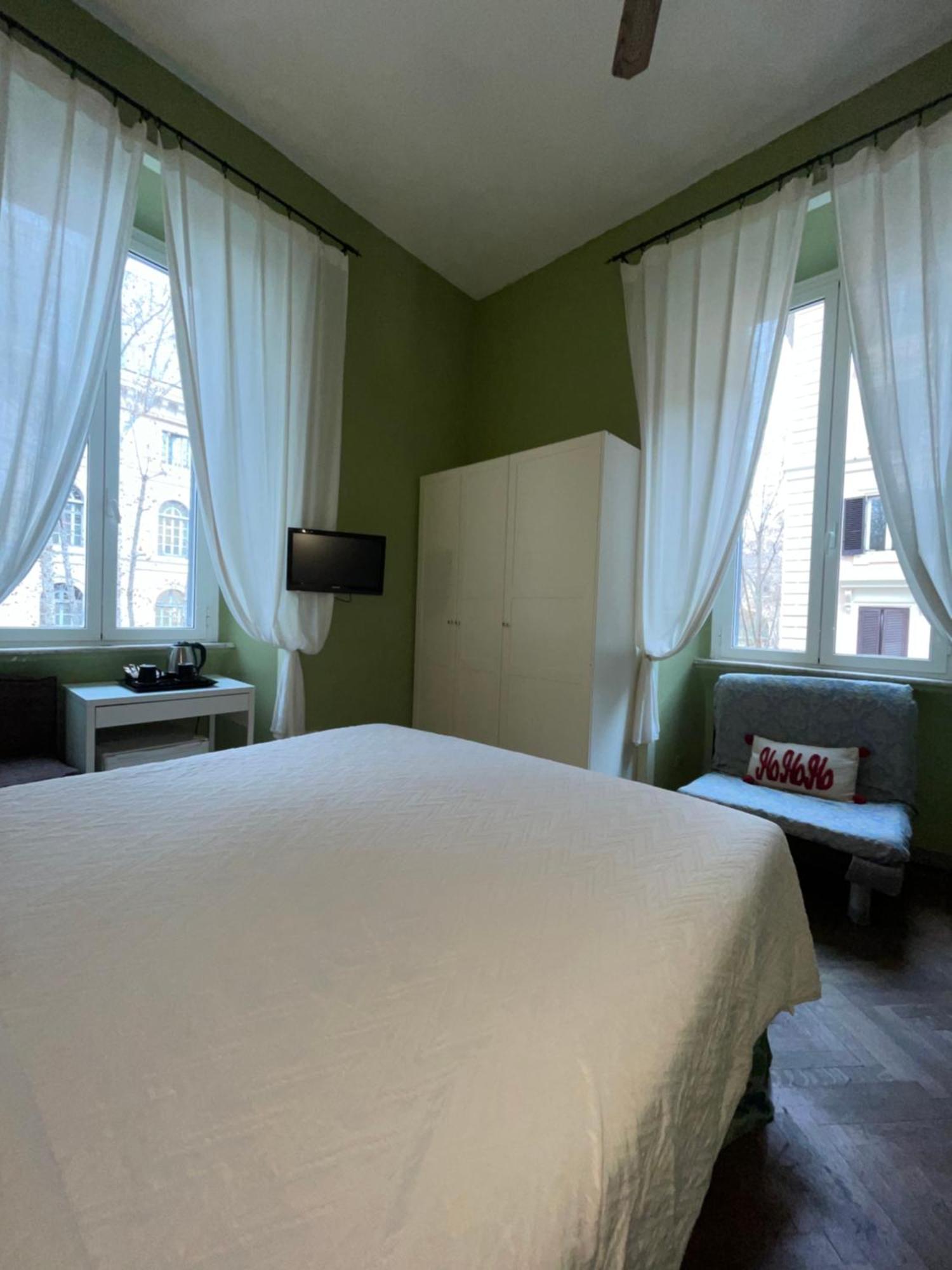 Guest House Meret Roma Eksteriør bilde